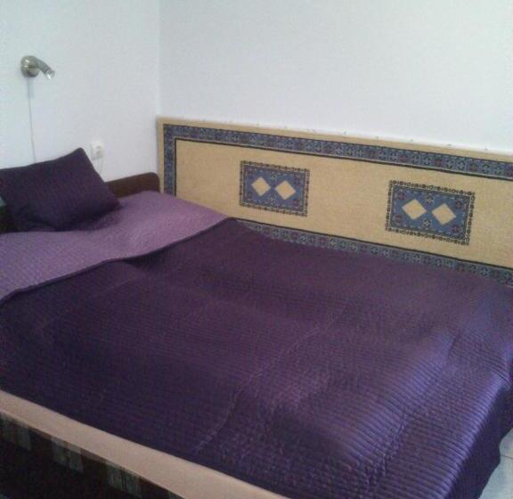 פנסיון István Vendégház