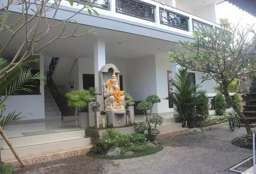 Majatalo Silvy Guesthouse