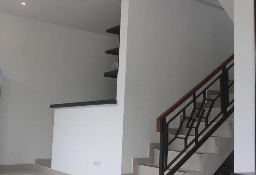 Пансион Silvy Guesthouse