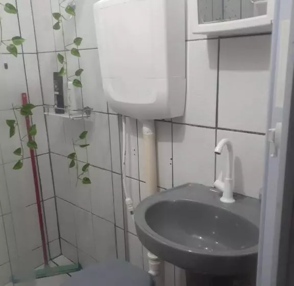 Hostel Do Gui