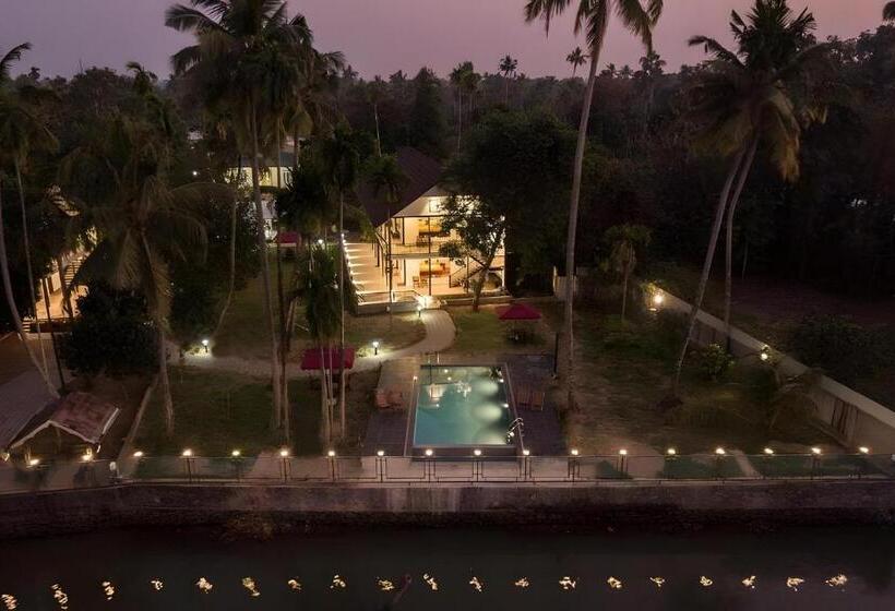 בית מלון כפרי Lhasa Ayurveda And Wellness Resort A Blusalzz Collection, Kochi, Kerala