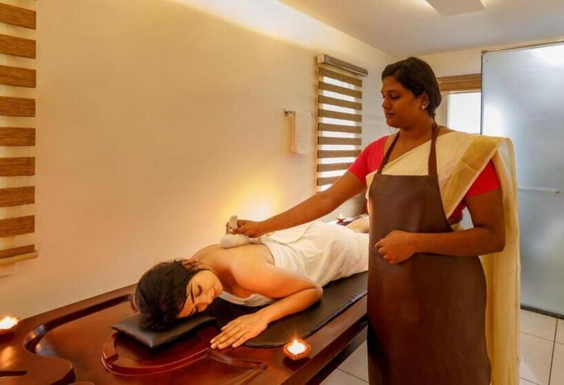בית מלון כפרי Lhasa Ayurveda And Wellness Resort A Blusalzz Collection, Kochi, Kerala