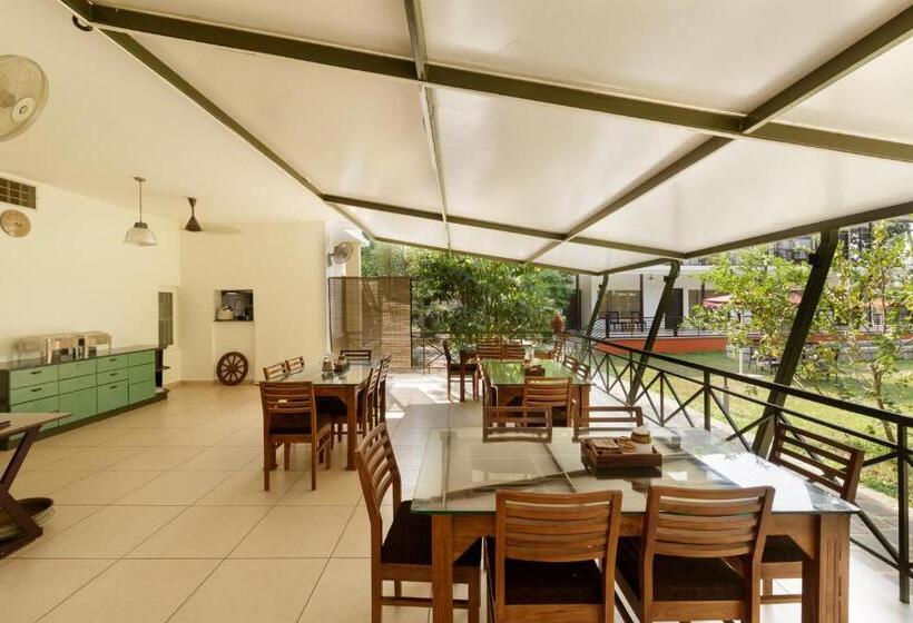 בית מלון כפרי Lhasa Ayurveda And Wellness Resort A Blusalzz Collection, Kochi, Kerala