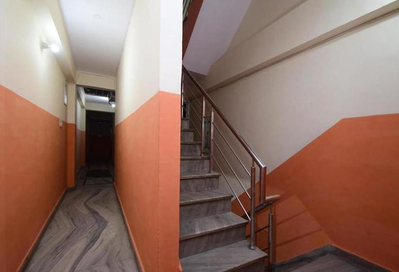 בית מלון כפרי New India Guest House