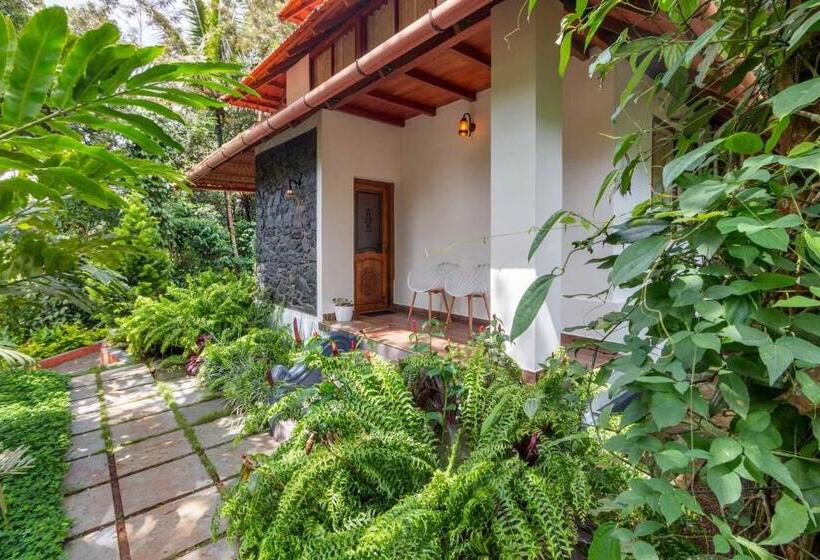 אתר נופש Stayvista At Serene Valley With Bonfire & Badminton