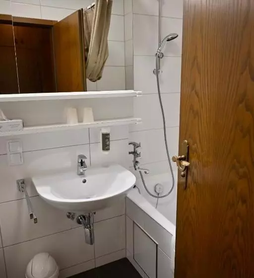 هتل Am Rupertuspark