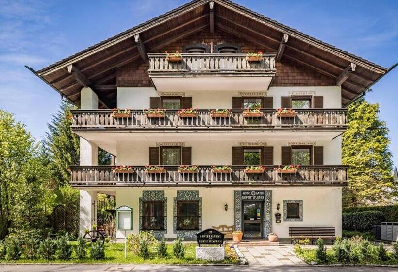 Hotelli Am Rupertuspark