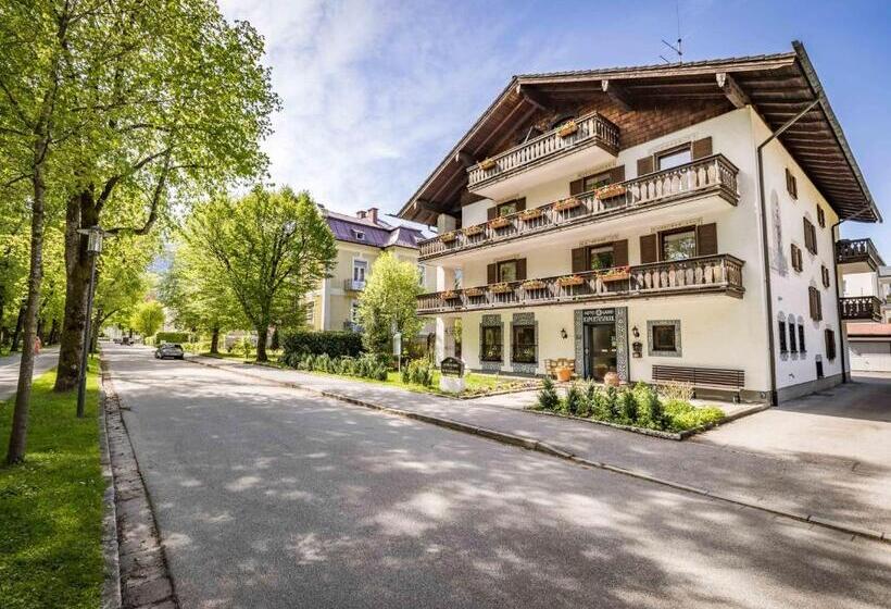 Hotelli Am Rupertuspark