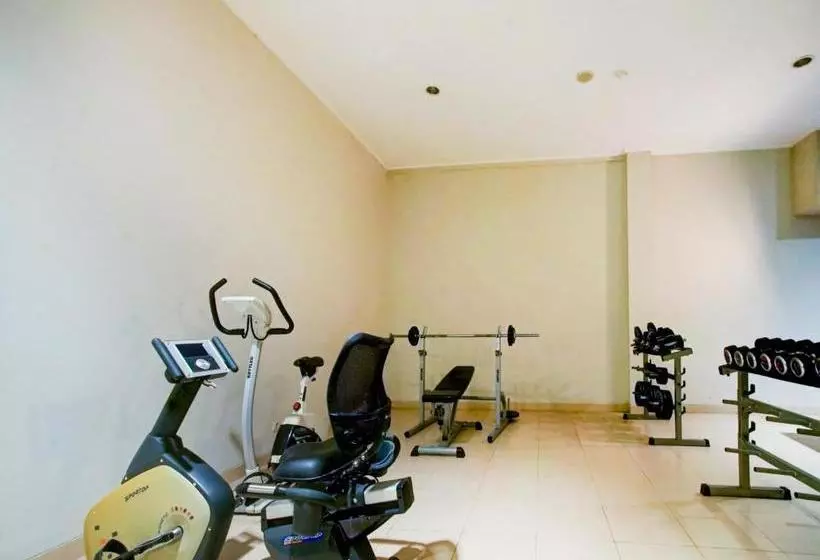 Hotelli Capital O 90126 Bojonegoro