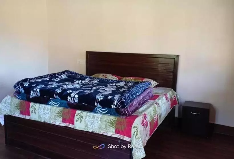 Hotelli Nayar Valley Retreat