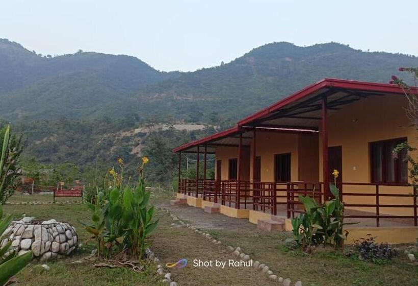 ホテル Nayar Valley Retreat