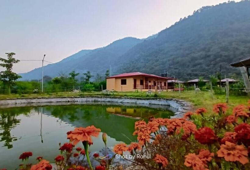ホテル Nayar Valley Retreat