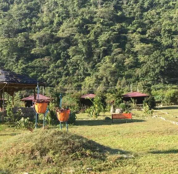 Hotelli Nayar Valley Retreat