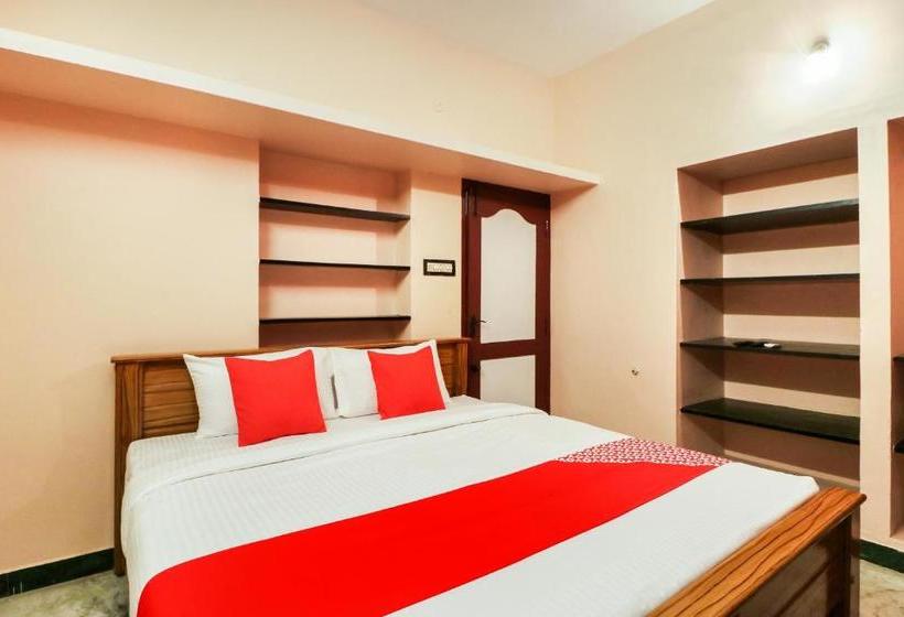 호텔 Oyo 76797 S V Apartments