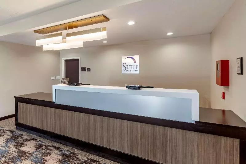 ホテル Sleep Inn & Suites