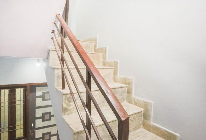 Отель Spot On 76281 Moon Shine