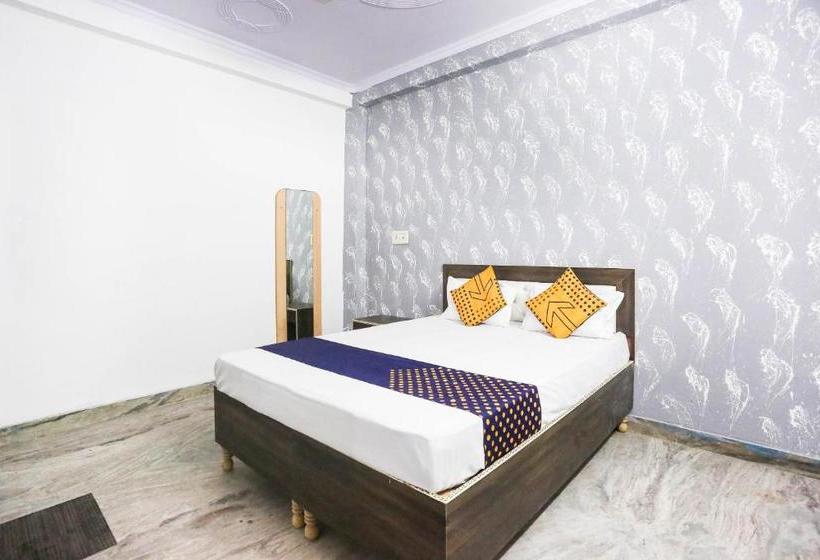 Отель Spot On 76281 Moon Shine