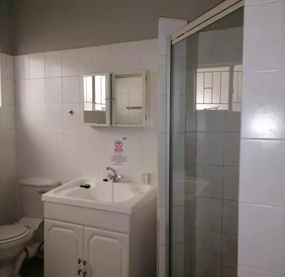 Majatalo Ndzuti Guest House