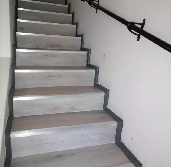 Majatalo Ndzuti Guest House