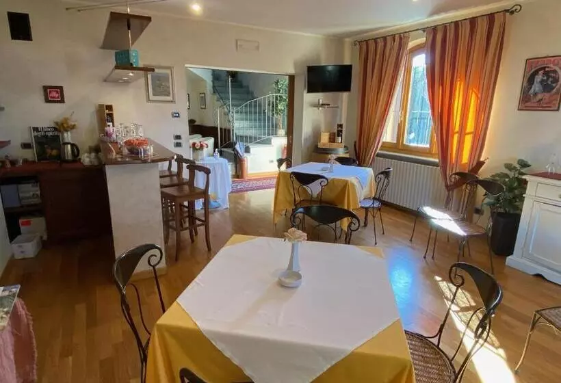 Aamiaismajoitus (B&B) La Sismonda