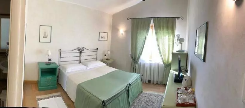 Aamiaismajoitus (B&B) La Sismonda