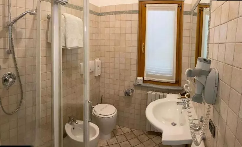 Aamiaismajoitus (B&B) La Sismonda