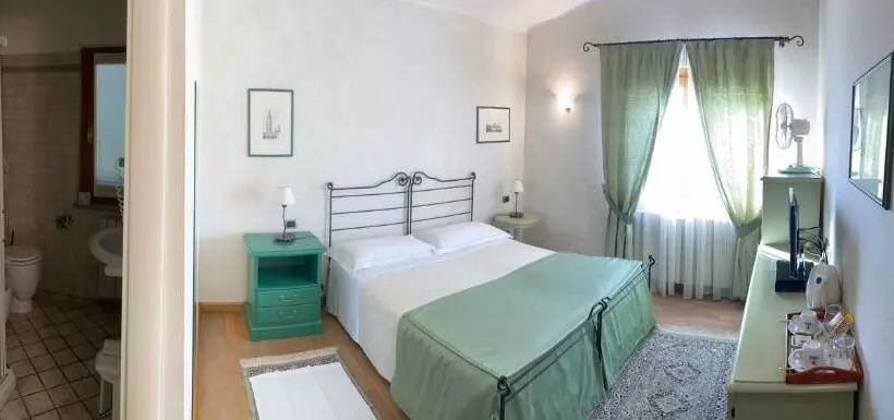 Aamiaismajoitus (B&B) La Sismonda