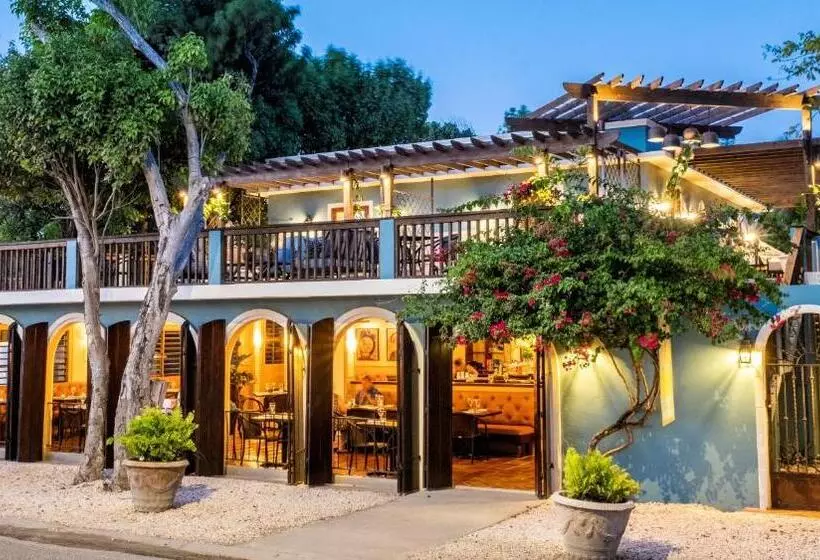 تختخواب و صبحانه Puertas