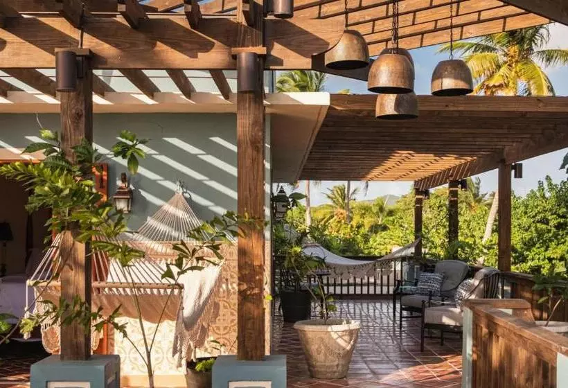 تختخواب و صبحانه Puertas