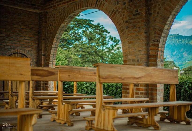 Finca Hotel El Diamante