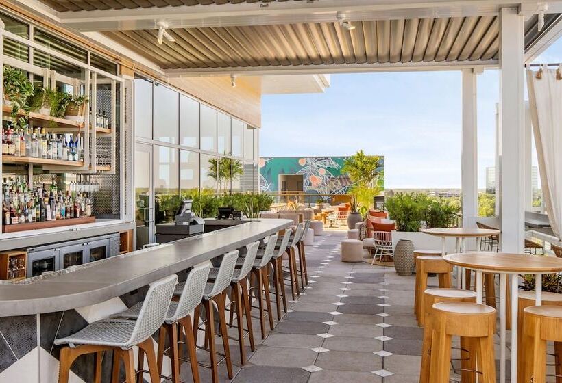 فندق Aloft Tampa Midtown