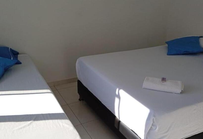 酒店 Anapoima Plaza In