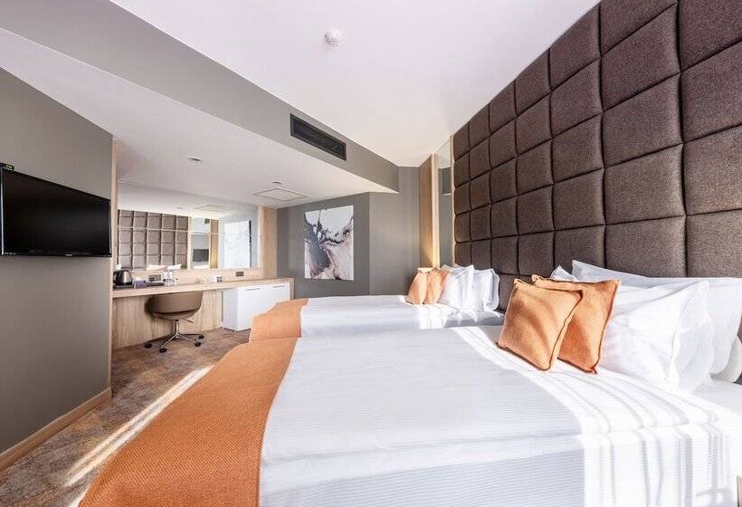 فندق Grand Sapphire City