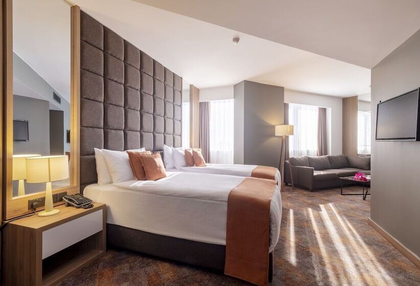 فندق Grand Sapphire City