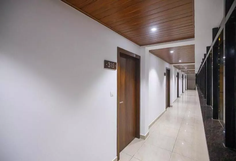 ホテル Laxmi Cityside