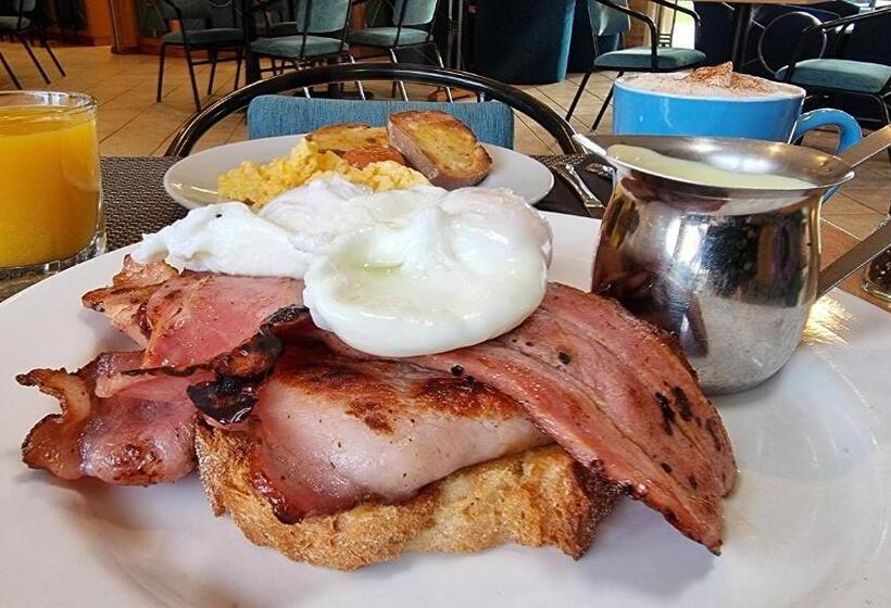 ホテル Mulga Country Motor Inn