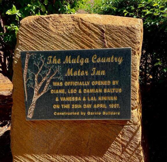 ホテル Mulga Country Motor Inn