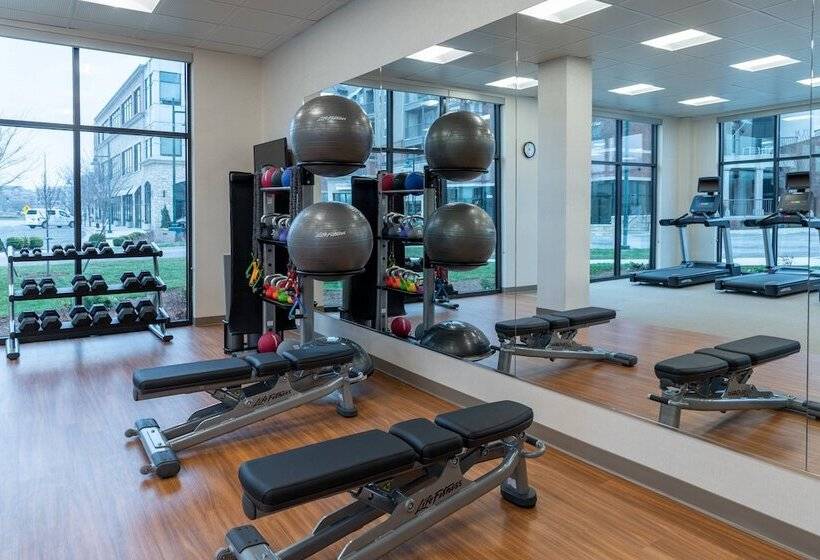 هتل Springhill Suites By Marriott Overland Park Leawood