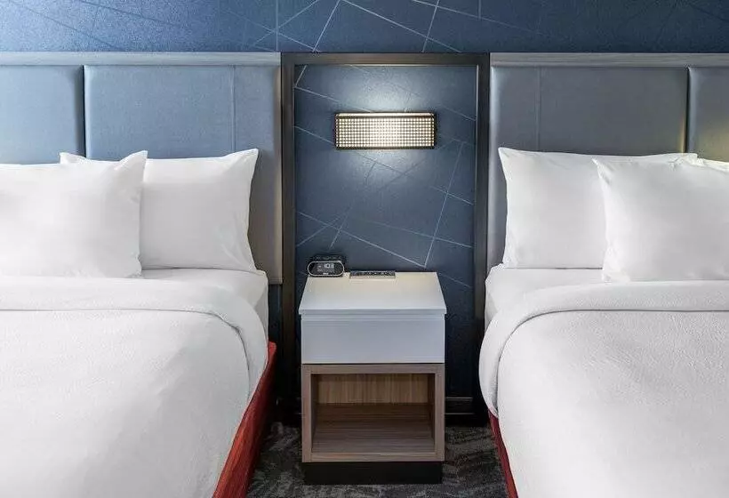 هتل Springhill Suites By Marriott Overland Park Leawood