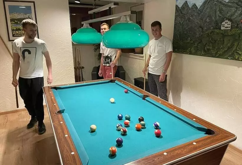 モーテル Grischalodge Das Hotel Mit Bergblick Seit 1929   Bitte Beachten Sie Beim Buchen Auf Die Zimmerkatego