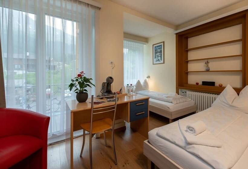 모텔 Grischalodge Das Hotel Mit Bergblick Seit 1929   Bitte Beachten Sie Beim Buchen Auf Die Zimmerkatego