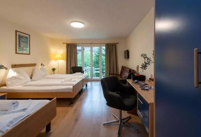 モーテル Grischalodge Das Hotel Mit Bergblick Seit 1929   Bitte Beachten Sie Beim Buchen Auf Die Zimmerkatego