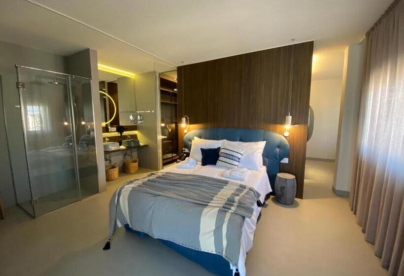 پانسیون Korpa Deli Rooms Spa