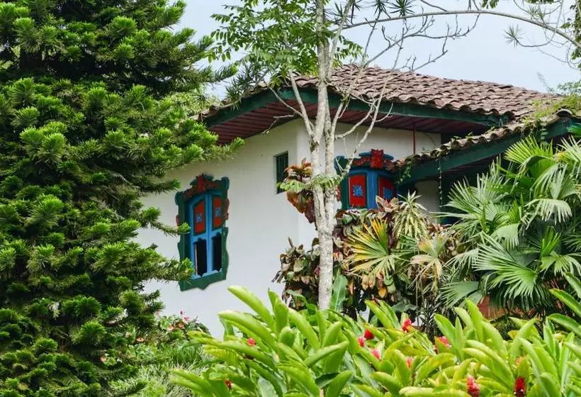 Aamiaismajoitus (B&B) Finca La Colina