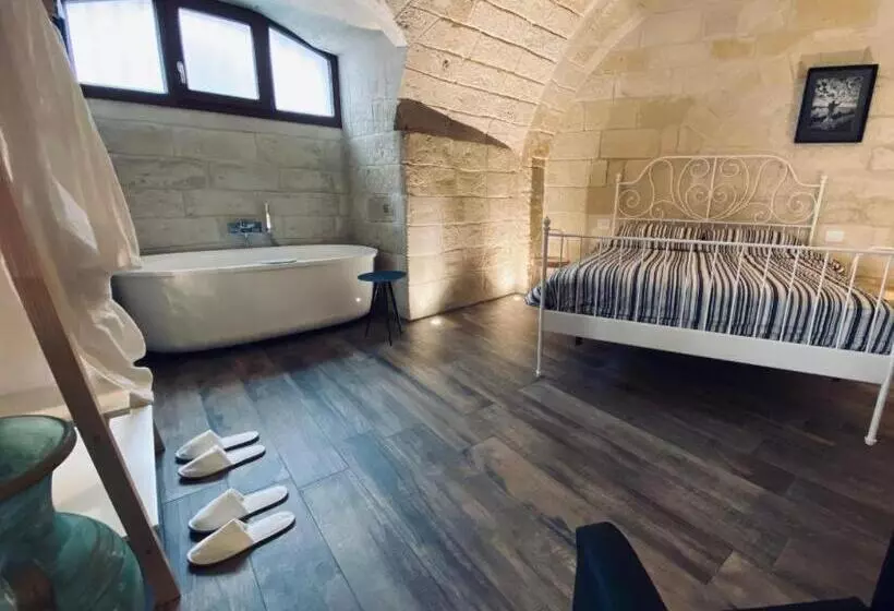 Classe 51   B&b Con Jacuzzi