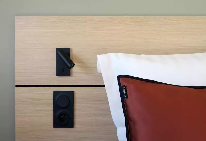 Hotelli Akena Troyes  La Chapelle Stluc