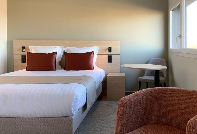 Hotel Akena Troyes La Chapelle Stluc