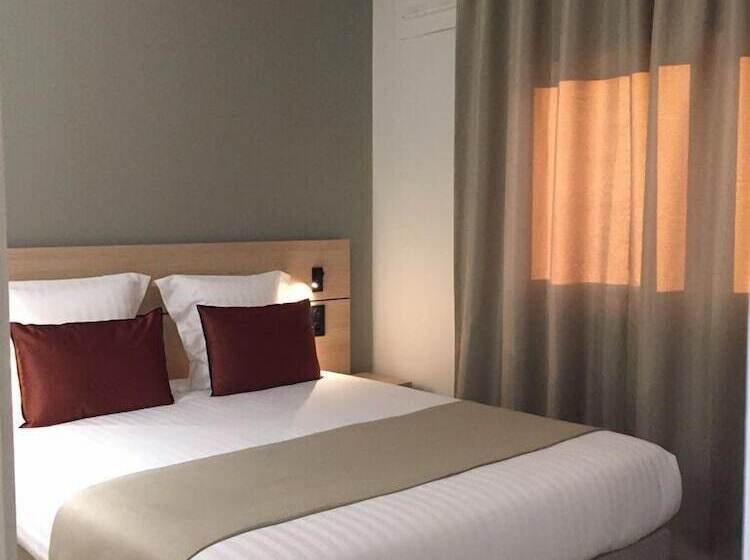 Hotel Akena Troyes La Chapelle Stluc