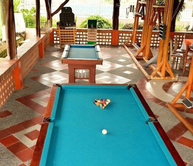 هتل Campestre Camino Del Parque