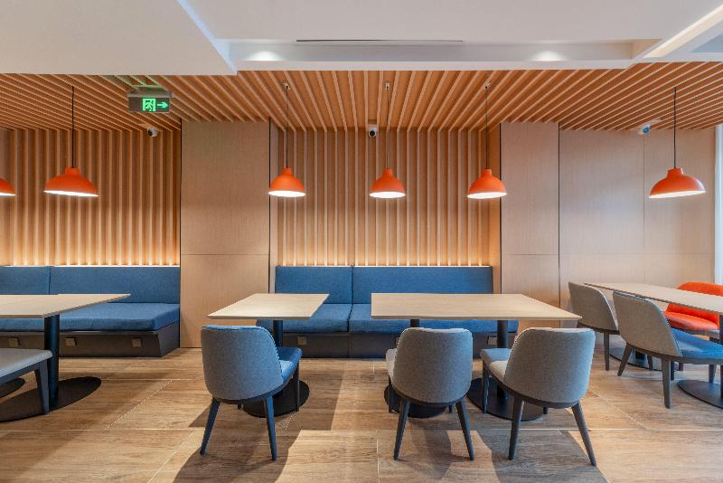 酒店 Holiday Inn Express Yangquan City Center